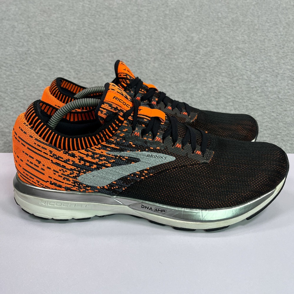 Brooks Ricochet Running Shoes Mens 9.5 Black Orange DNA AMP Knit 1102931D038